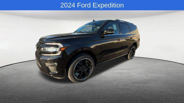 new 2024 Ford Expedition car, priced at $70,196