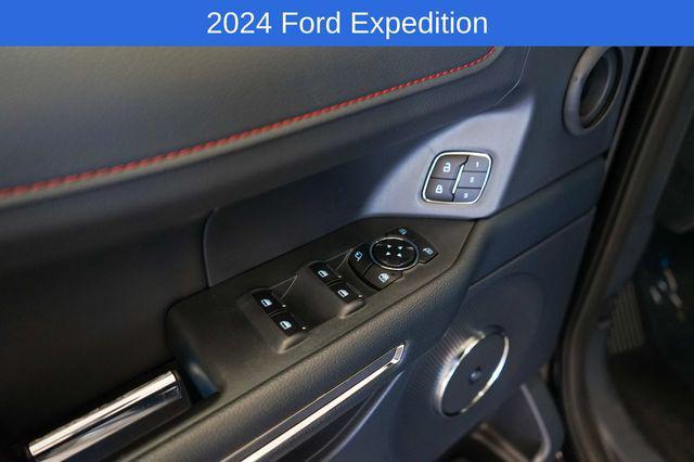 new 2024 Ford Expedition car, priced at $70,196