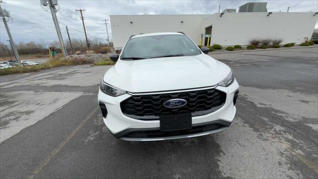 new 2025 Ford Escape car, priced at $36,000