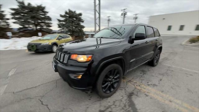 used 2017 Jeep Grand Cherokee car, priced at $16,314