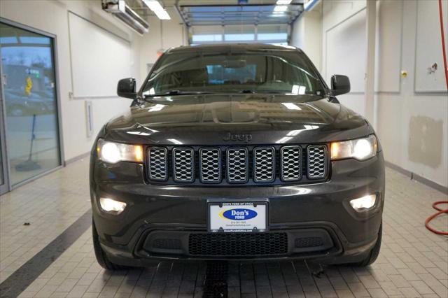 used 2017 Jeep Grand Cherokee car, priced at $16,314