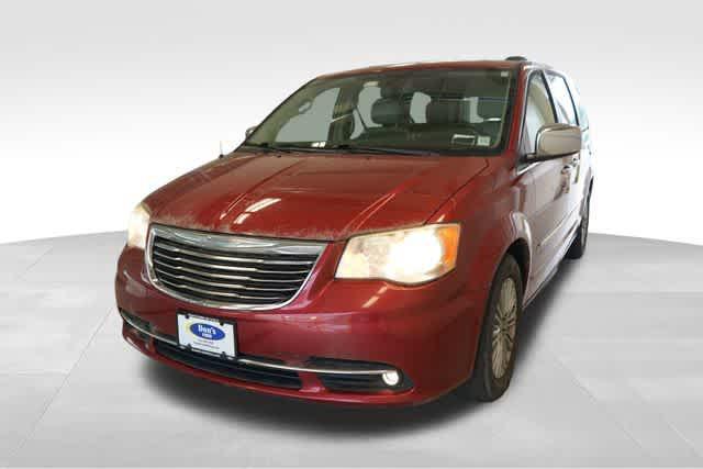 used 2015 Chrysler Town & Country car, priced at $11,171