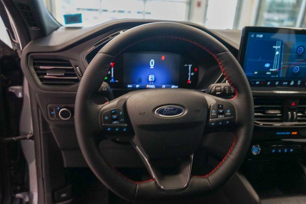 new 2025 Ford Escape car, priced at $33,824