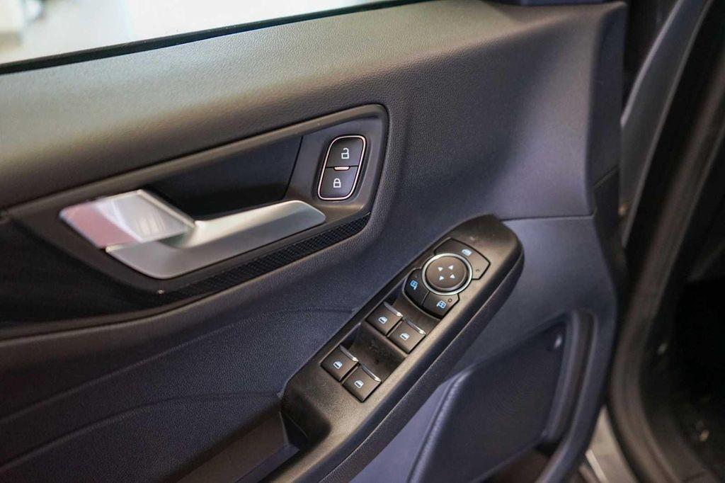 new 2025 Ford Escape car, priced at $33,824