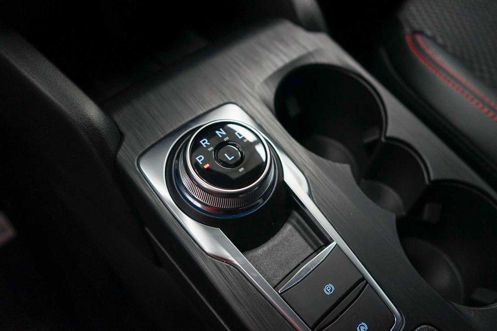 new 2025 Ford Escape car, priced at $33,824