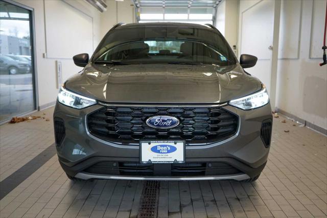 new 2025 Ford Escape car, priced at $34,870