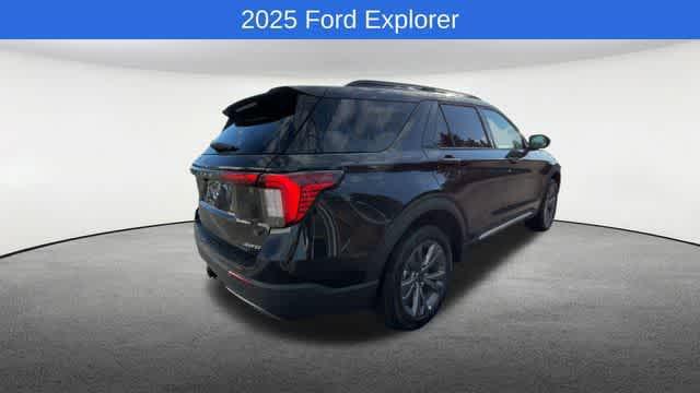 new 2025 Ford Explorer car, priced at $46,178