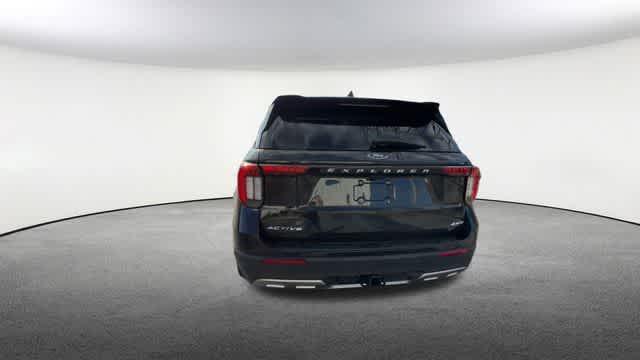 new 2025 Ford Explorer car, priced at $46,178