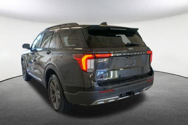 new 2025 Ford Explorer car, priced at $46,178