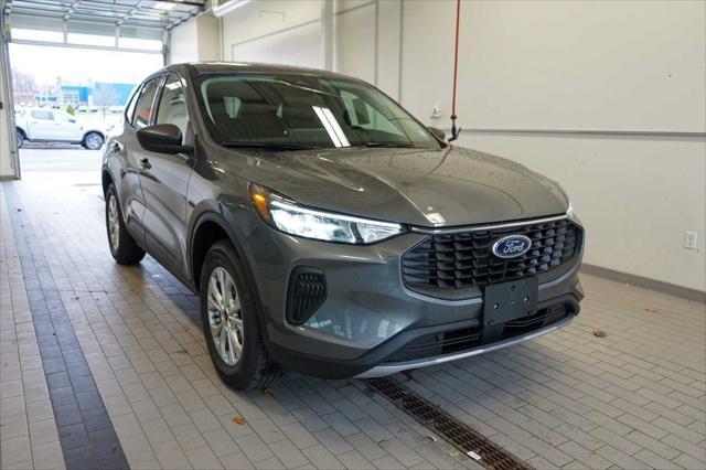 new 2025 Ford Escape car, priced at $32,233