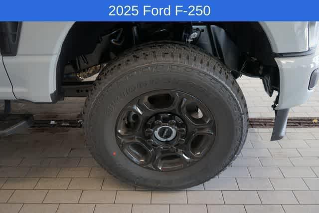 new 2025 Ford F-250 car, priced at $62,710