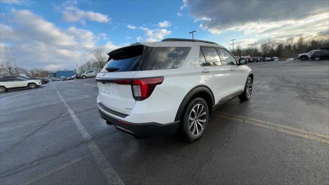 new 2025 Ford Explorer car, priced at $48,605