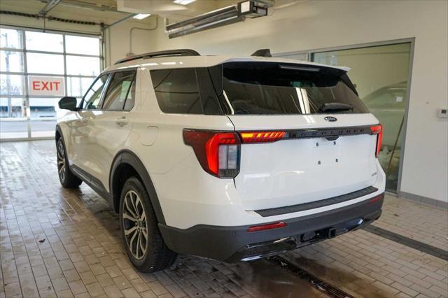 new 2025 Ford Explorer car, priced at $48,605