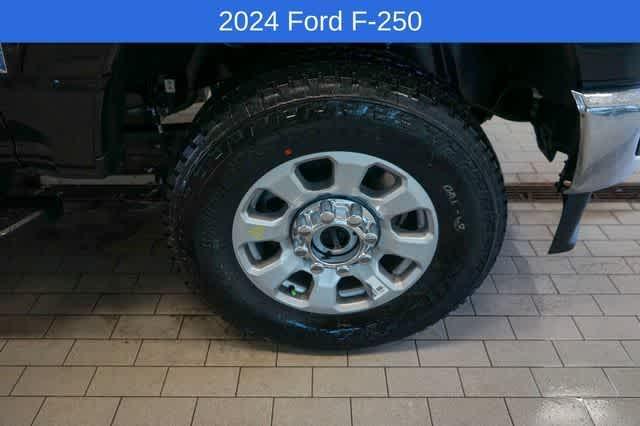 new 2024 Ford F-250 car, priced at $52,500
