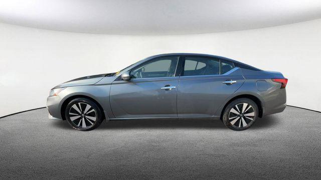 used 2019 Nissan Altima car, priced at $17,361