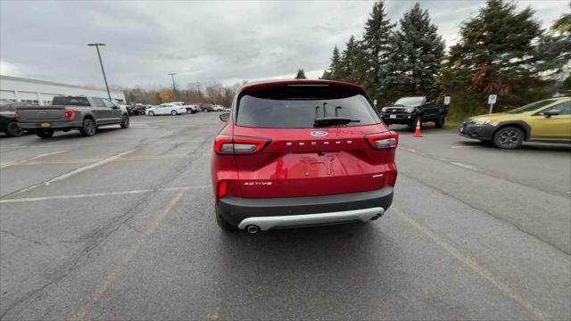 new 2025 Ford Escape car, priced at $34,048