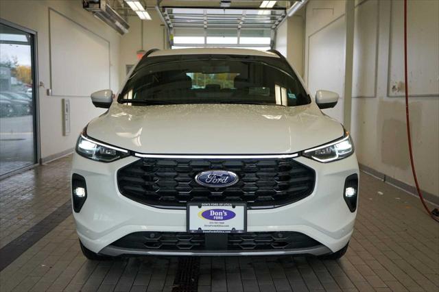 new 2025 Ford Escape car, priced at $41,480