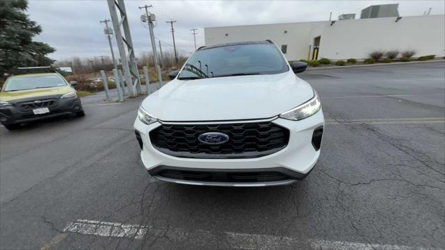 new 2025 Ford Escape car, priced at $35,599