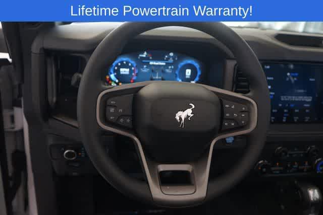 new 2025 Ford Bronco car, priced at $45,075