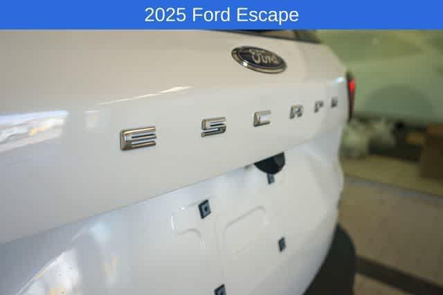 new 2025 Ford Escape car, priced at $34,534