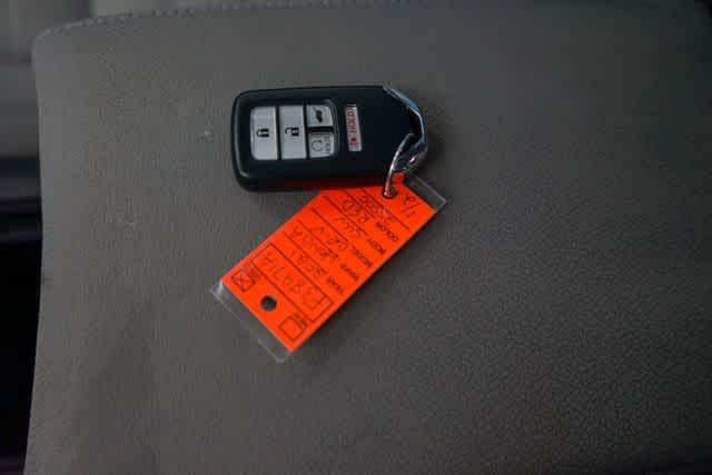 used 2021 Honda CR-V car, priced at $25,923
