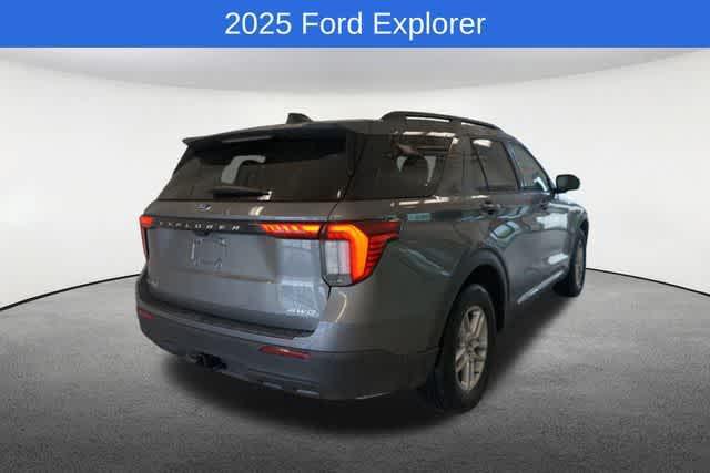 new 2025 Ford Explorer car, priced at $40,457