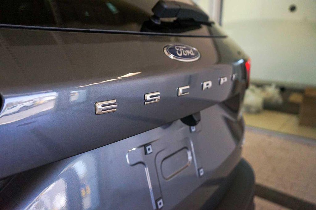 new 2025 Ford Escape car, priced at $35,815