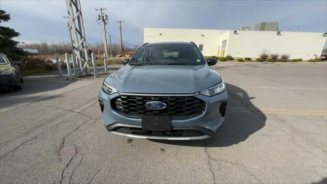 new 2025 Ford Escape car, priced at $32,573