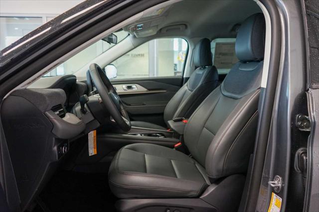 new 2025 Ford Explorer car, priced at $47,865