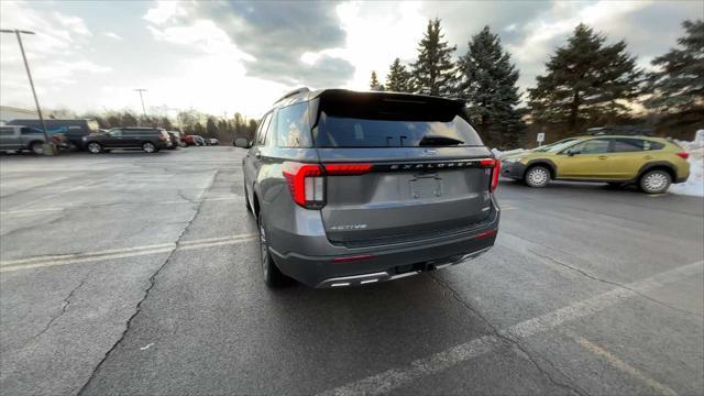 new 2025 Ford Explorer car, priced at $47,865