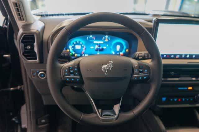 new 2025 Ford Bronco Sport car, priced at $31,353