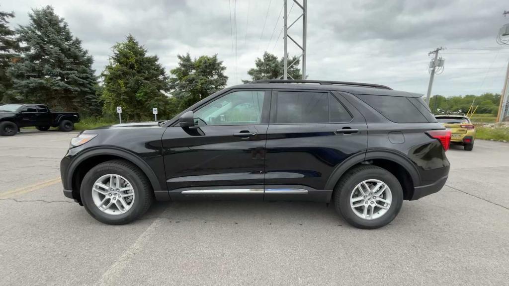 new 2025 Ford Explorer car, priced at $43,350