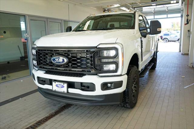 new 2024 Ford F-350 car, priced at $67,390