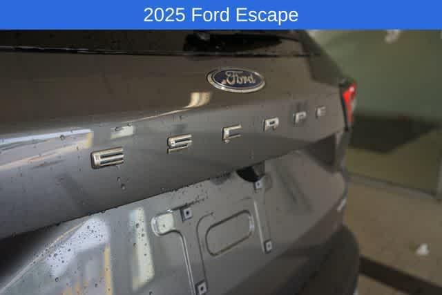 new 2025 Ford Escape car, priced at $34,405