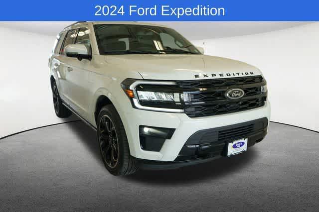 new 2024 Ford Expedition car, priced at $76,616