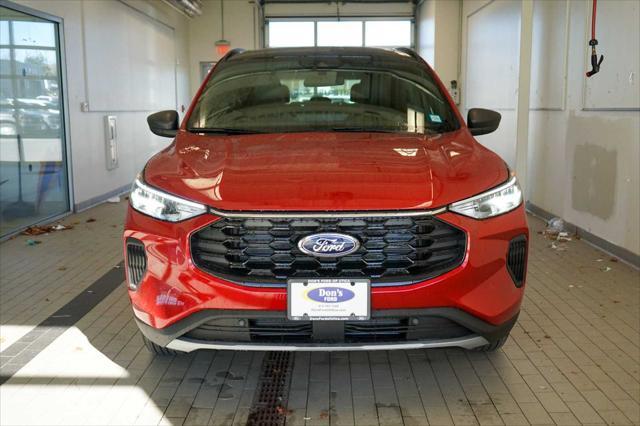 new 2025 Ford Escape car, priced at $35,002