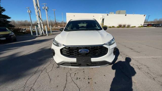 new 2025 Ford Escape car, priced at $33,649