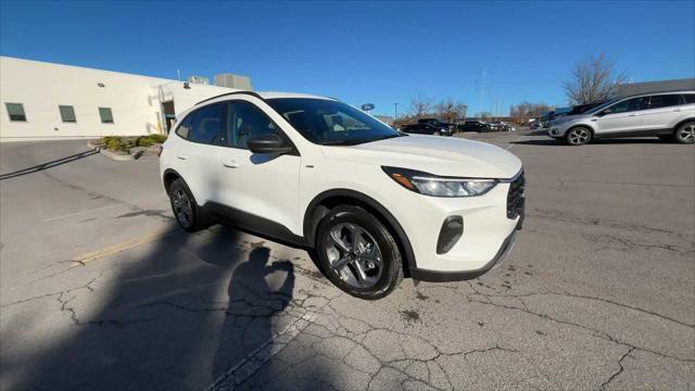 new 2025 Ford Escape car, priced at $33,649