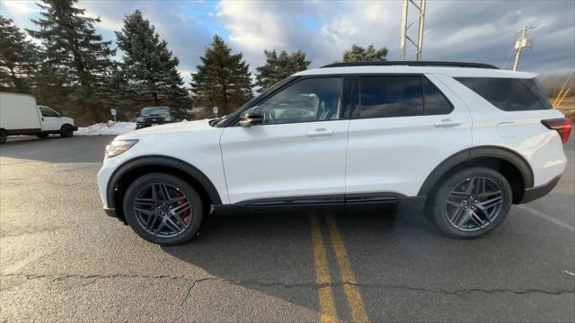 new 2025 Ford Explorer car, priced at $61,290