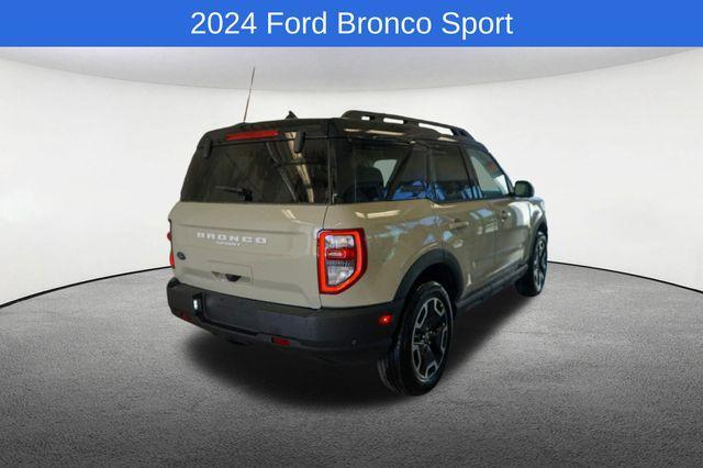 new 2024 Ford Bronco Sport car, priced at $33,660