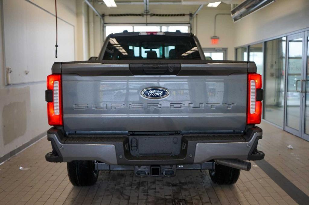 new 2024 Ford F-250 car, priced at $59,880