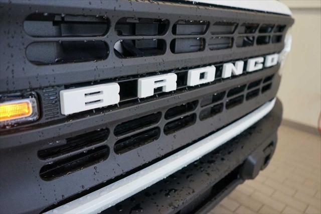 new 2024 Ford Bronco car, priced at $45,922