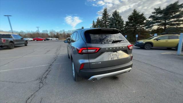 new 2025 Ford Escape car, priced at $33,732