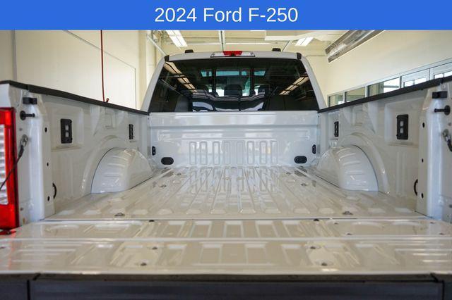 new 2024 Ford F-250 car, priced at $76,705