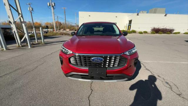 new 2025 Ford Escape car, priced at $34,215