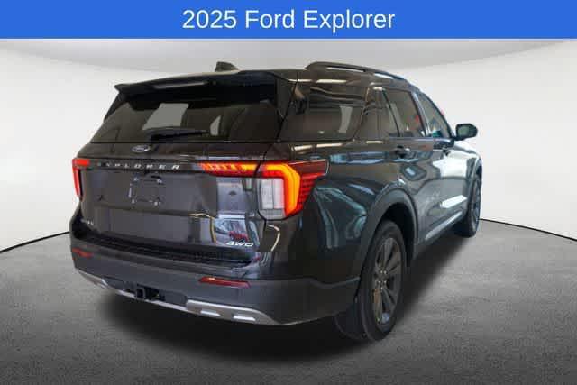 new 2025 Ford Explorer car, priced at $44,642