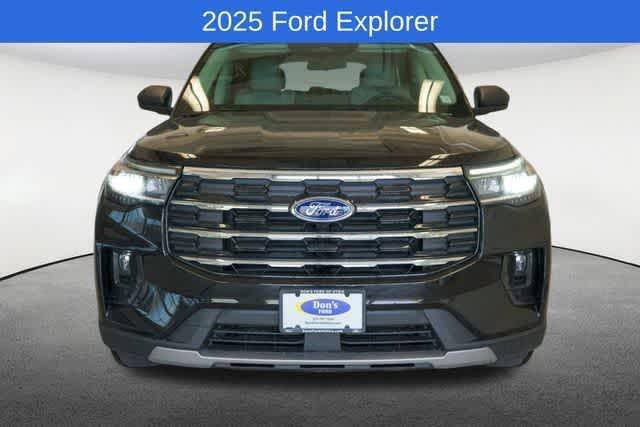 new 2025 Ford Explorer car, priced at $44,642