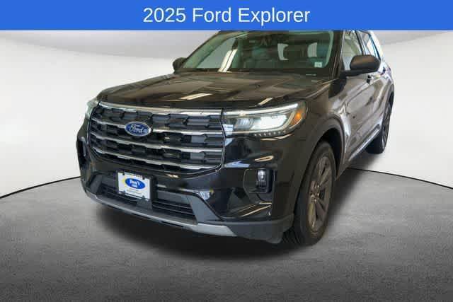 new 2025 Ford Explorer car, priced at $44,642