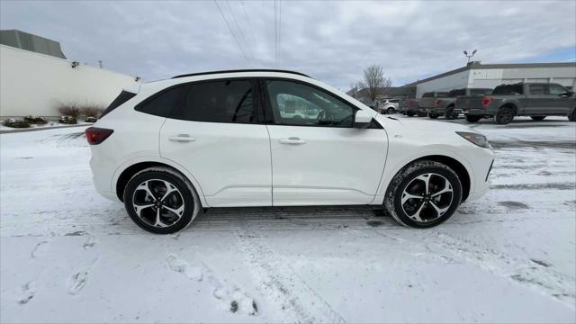 new 2025 Ford Escape car, priced at $41,841