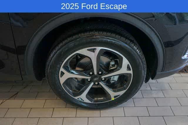 new 2025 Ford Escape car, priced at $34,579